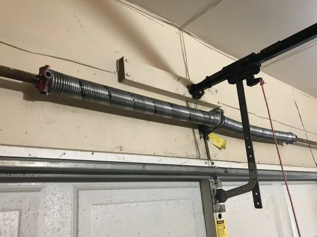 Hollywood Torsion Spring Replacement | Expert Garage Door Repair