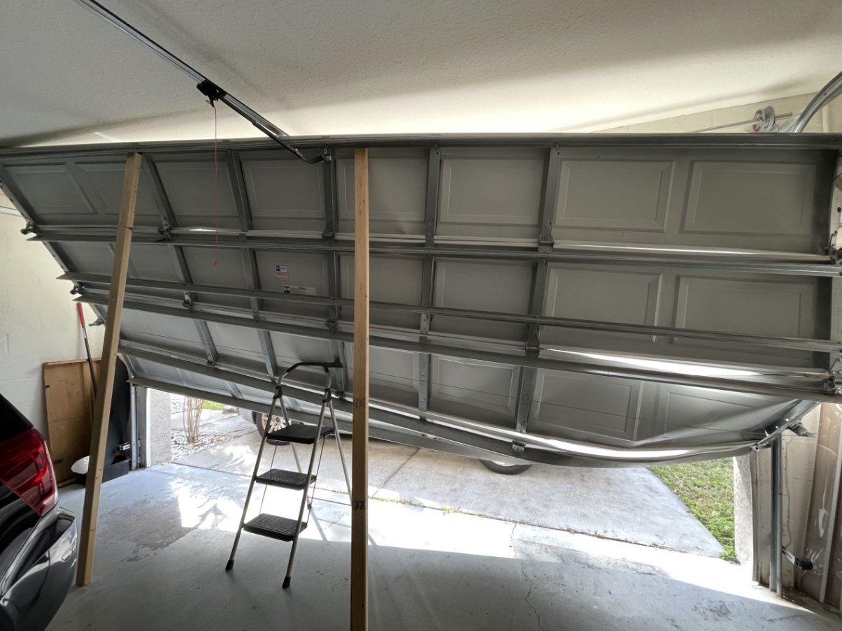 Off-Track & Roller Realignment in Plantation, FL | Expert Repair
