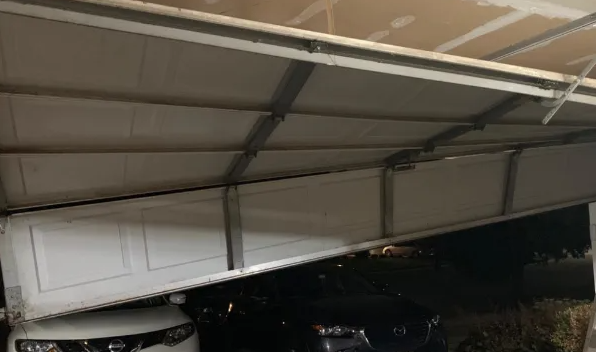 Off-Track Garage Door Realignment Coconut Creek FL | Free Estimates